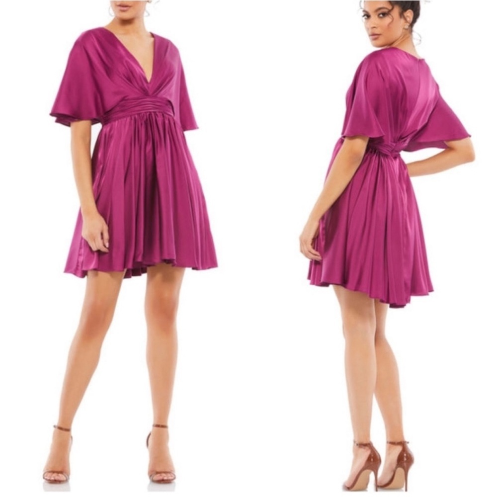 Mac Duggal 26605 Size 2 Satin Kimono Cape V-Neck Short‎ Flowy Swing Satin Dress